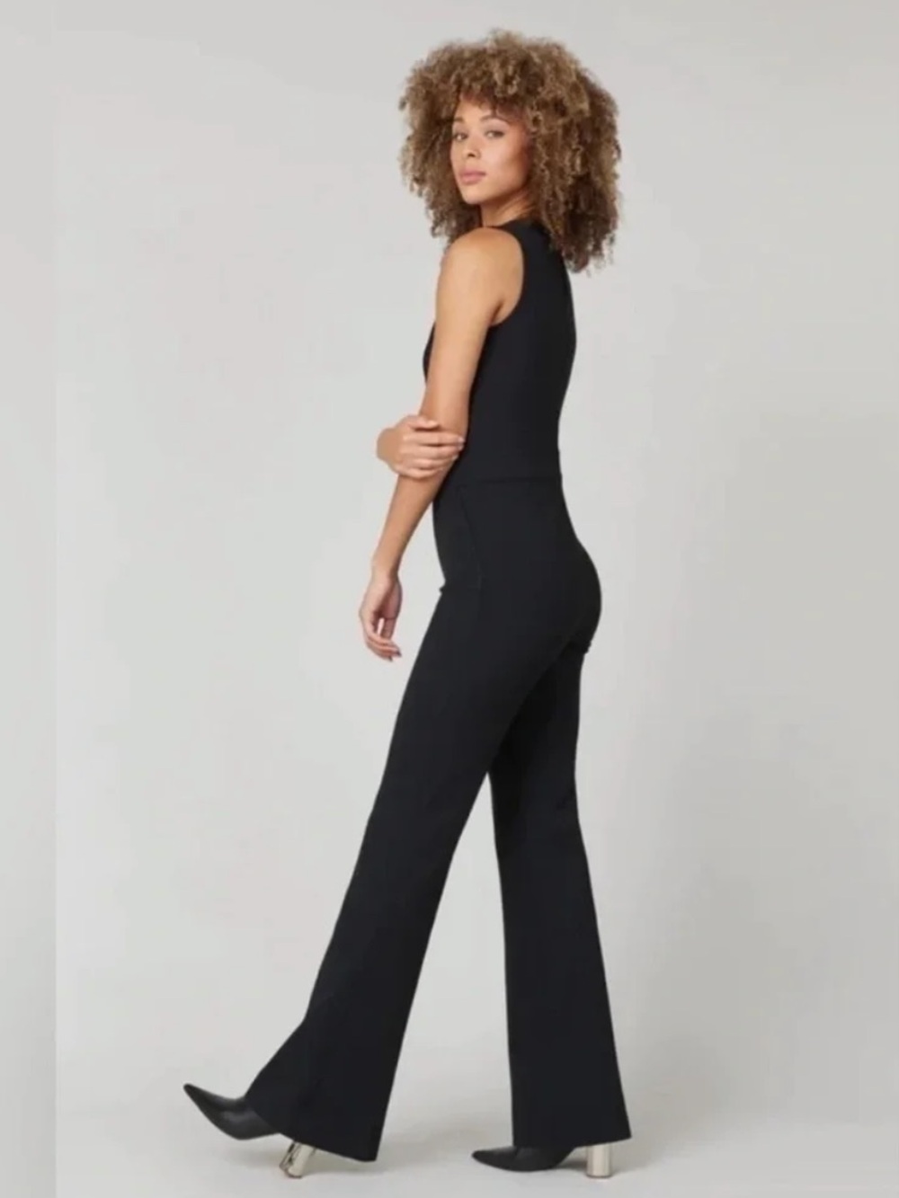 Spanx The Perfect Sleeveless Jumpsuit Classic Black Flare Leg M (short/petite)